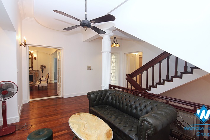 Beautiful 4 bedrooms house for rent with nice terrace in Nghi Tam - Tay Ho - Hanoi